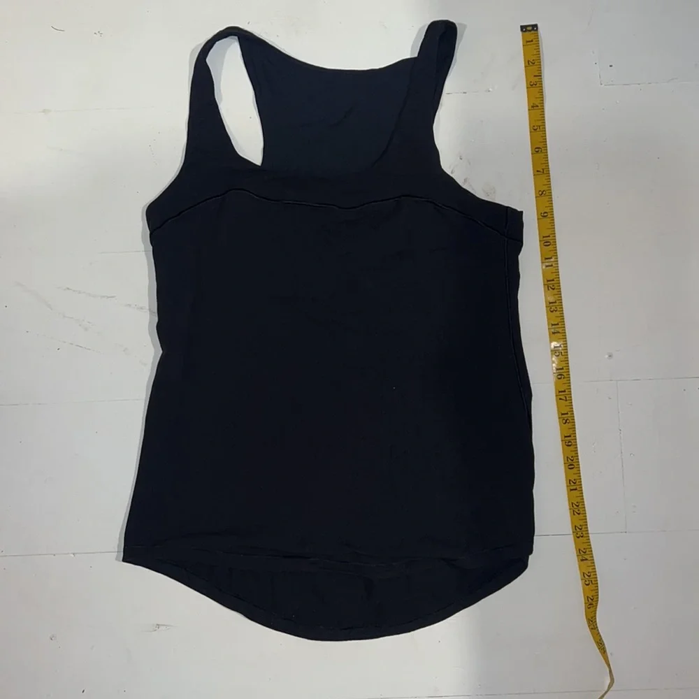 Lululemon black tank - Picture 4 of 5